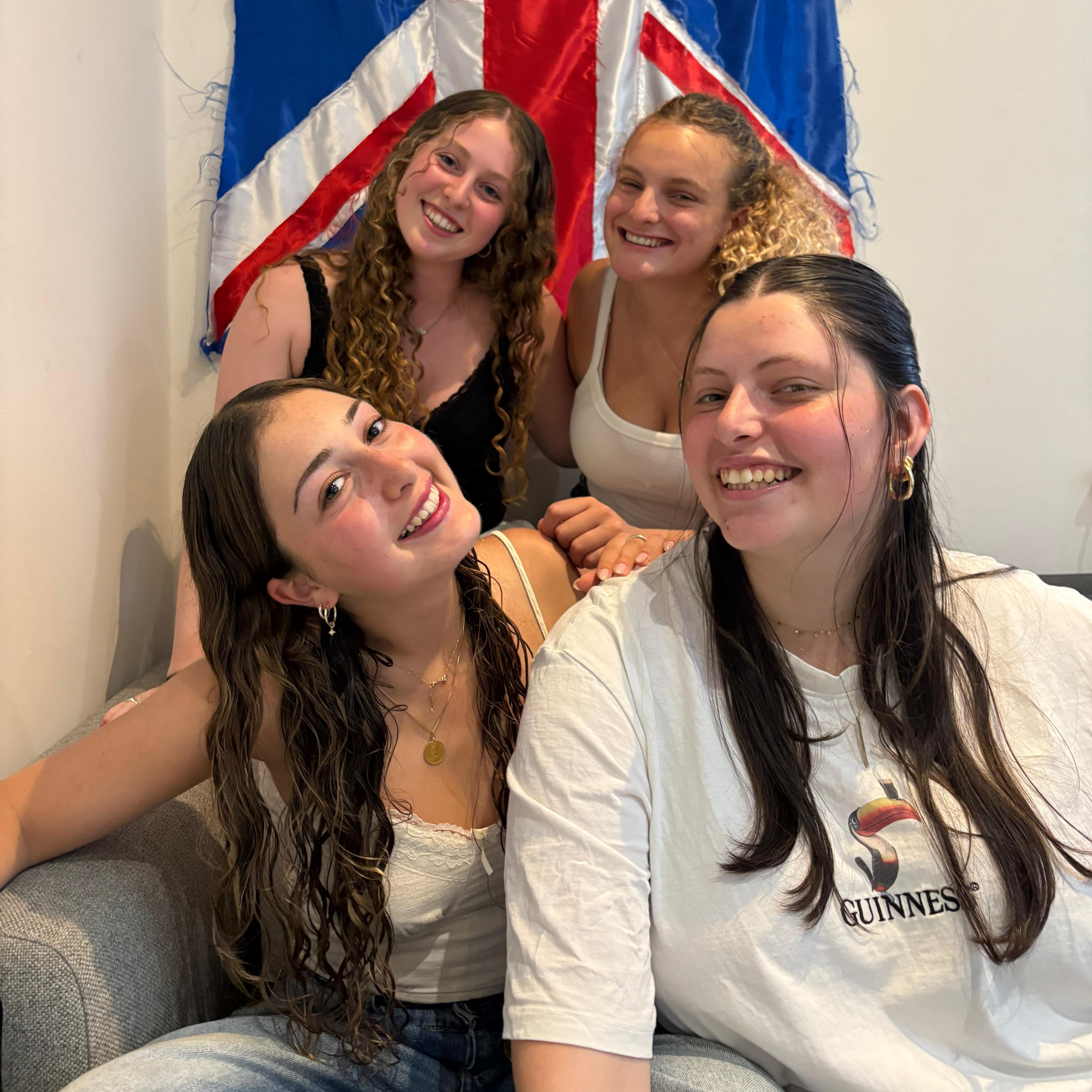 2024-2025 - Romy, Roni, Ronny, &amp; Noa